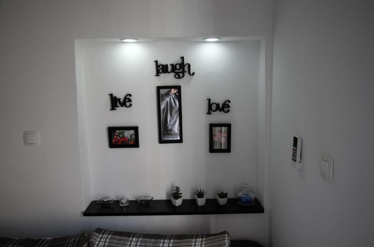 Mate Apartment *